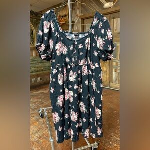 Torrid Mini Challis Hook & Eye Skater Dress Romantic Skulls Floral Deep Black